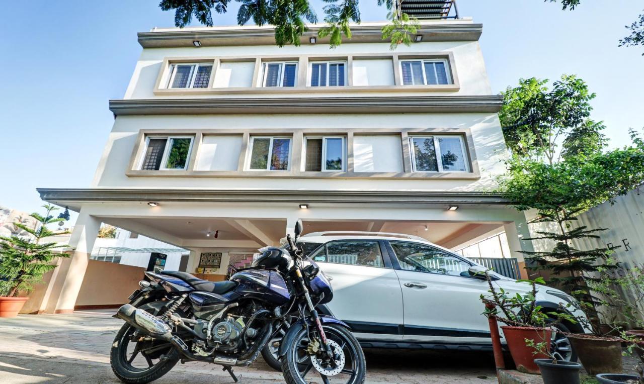 Itsy Hotels Colors Stay Chikmagalur Exterior photo
