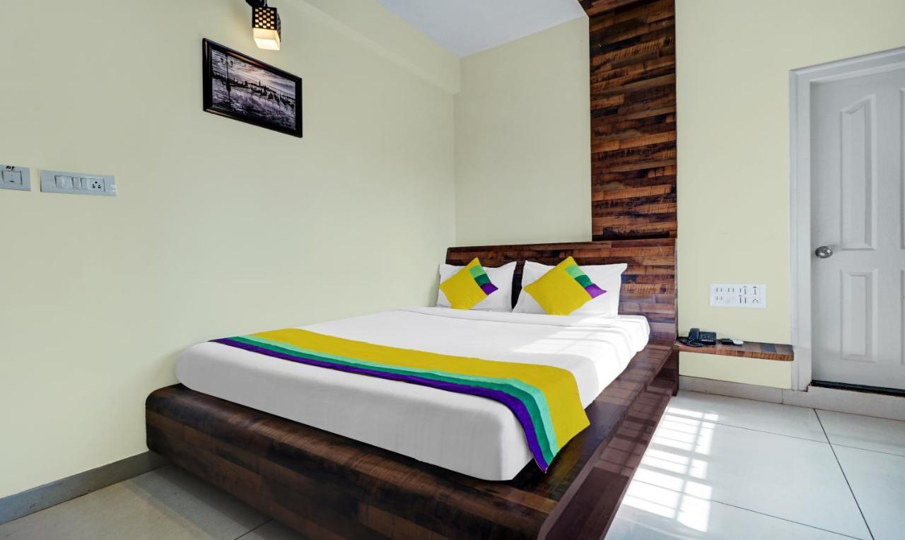 Itsy Hotels Colors Stay Chikmagalur Exterior photo