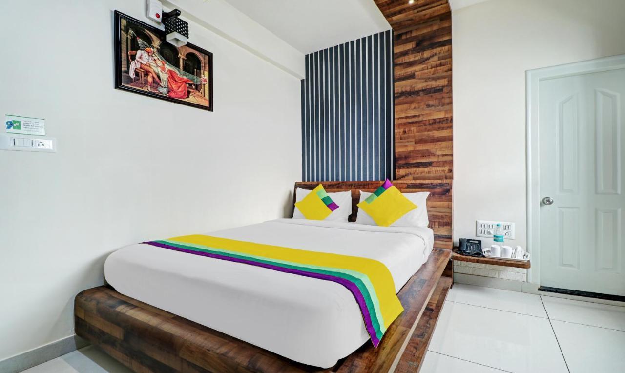 Itsy Hotels Colors Stay Chikmagalur Exterior photo