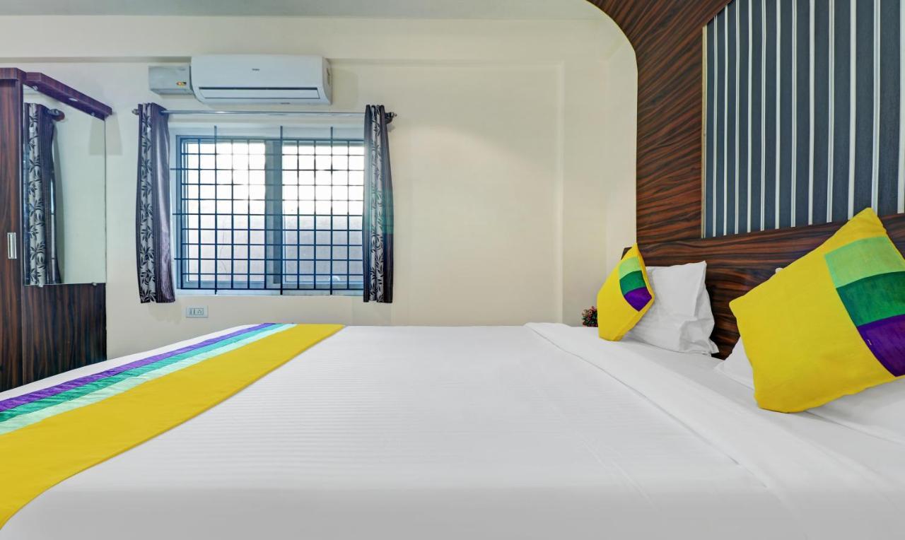 Itsy Hotels Colors Stay Chikmagalur Exterior photo