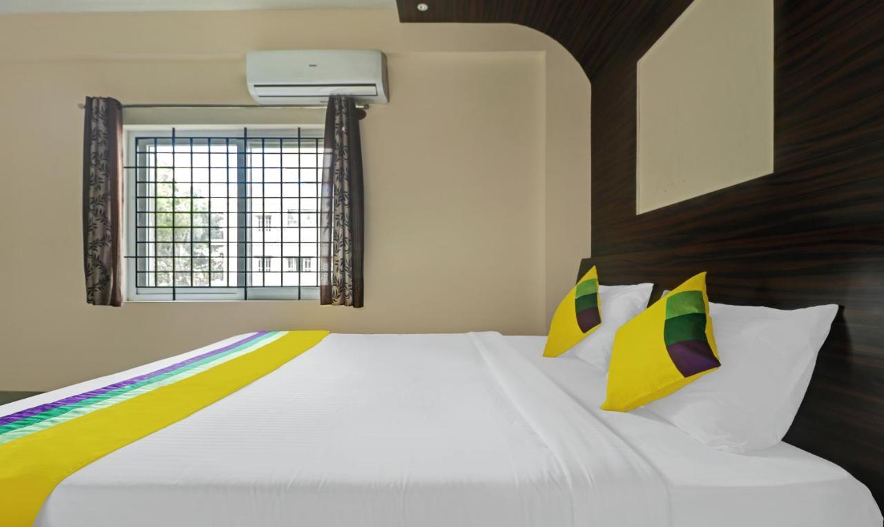 Itsy Hotels Colors Stay Chikmagalur Exterior photo